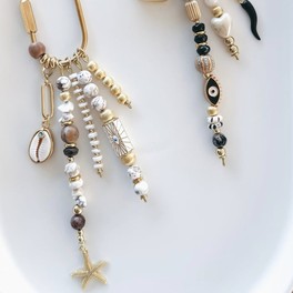 Beaded keyrings with shell and star charms